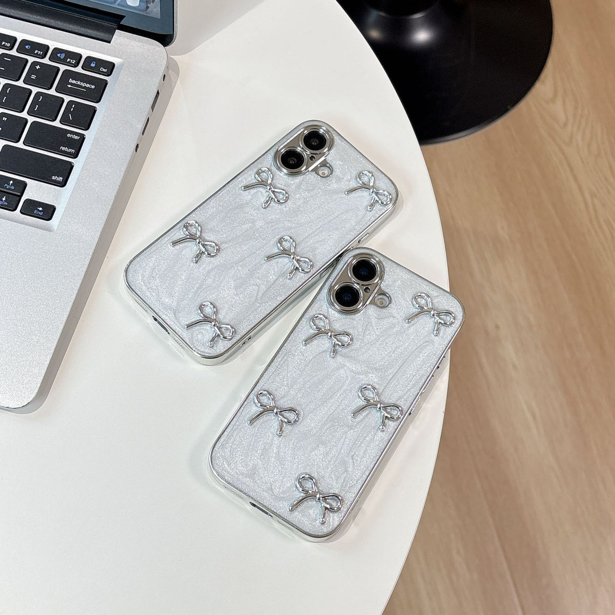 Luxury Bow Crystal Case with Glossy Finish